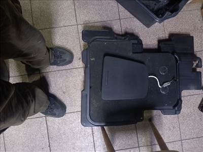 Ford S-Max gyári mélynyomóláda am2t19a067ab