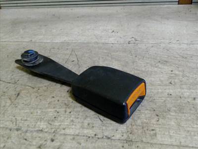 SUZUKI WagonR+ Biztonsági öv csat jobb első