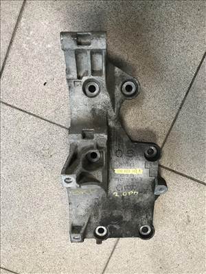 Volkswagen Passat B6 2,0 PD BKP generátor konzol 06g903143a