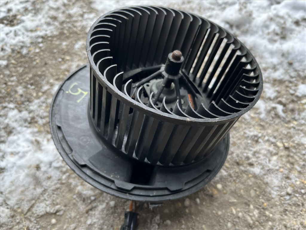 Mercedes B 200 W245 fűtőmotor  a1698200642 3. kép