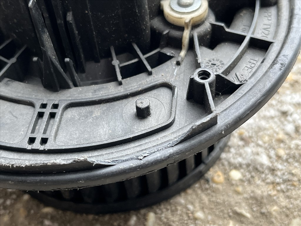 Mercedes B 200 W245 fűtőmotor  a1698200642 5. kép