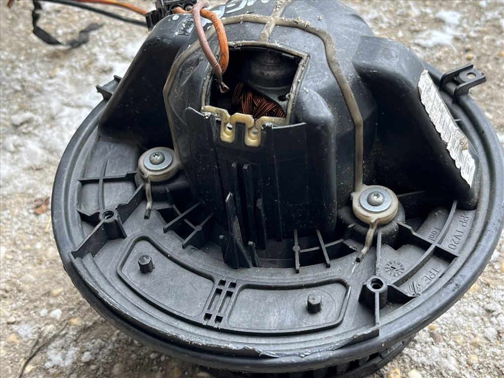 Mercedes B 200 W245 fűtőmotor  a1698200642 6. kép