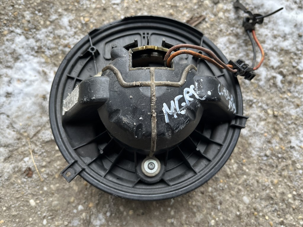Mercedes B 200 W245 fűtőmotor  a1698200642 8. kép