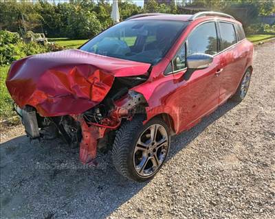 Renault Clio IV bontott alkatrészei