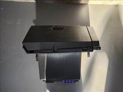 Renault Grand Scénic III kesztyűtartó  681080024r