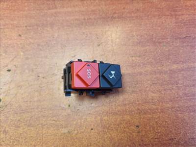 DS DS 7 Pánik Kapcsoló