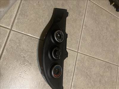 Toyota Yaris III. Fűtés kezelő panel(2011-20)