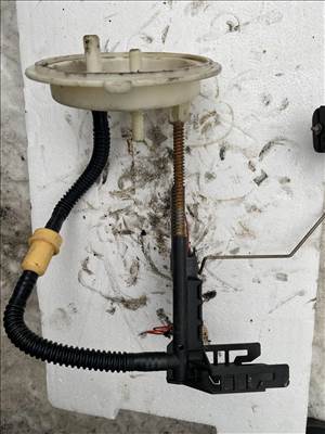 BMW 5-ös sorozat E60/E61 üzemanyag szintjelző 7184479