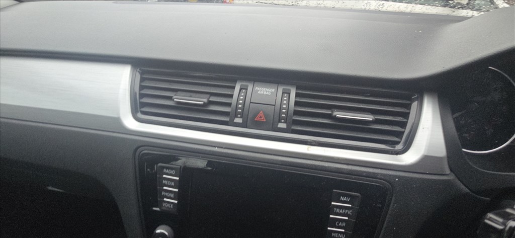 Skoda Rapid Spaceback bontott alkatrészei 1.4 cr Cus 7. kép