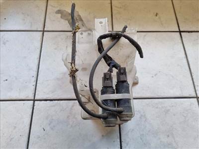 Subaru Impreza ablakmosó tartály