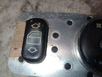 Mercedes ML-osztály W163 Ablakemelő Kapcsoló Négyes / Kettes *151296* a1638200425