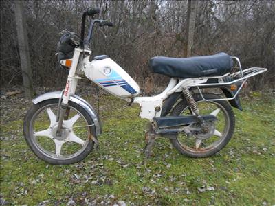PUCH X50-4 TIPUSÚ ,GYÁRI ADATTÁBLÁS CSUPASZ FŐVÁZ TAPOLCÁN ELADÓ