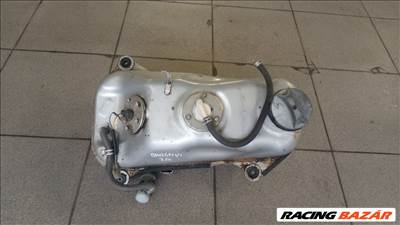 Suzuki Burgman 250 tank