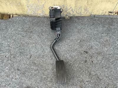 Opel Corsa E OPEL CORSA E Gázpedál (Elektromos) 13305805