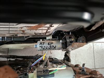 Jaguar XF (X250) bal első ülés állító motor (ülésállító motor)