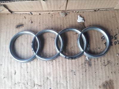 Audi 80 (B2 - 81) hűtőrács embléma 