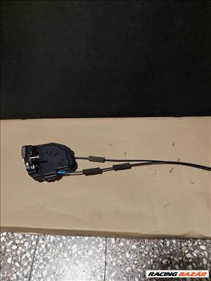 Toyota Avensis (T270) Jobb hátsó ajtózár 4048 a046693