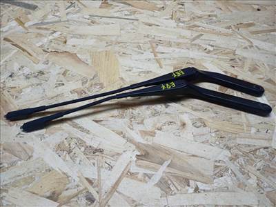 BMW 1 E81 E82  E87 (2005-2011) Első Ablaktörlő Kar Pár