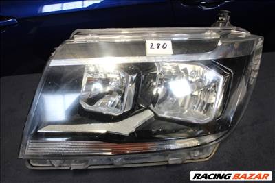 Volkswagen Crafter VW Crafter Bal első lámpa fültörött.