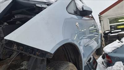 Mitsubishi Colt V bal első sárvédő 