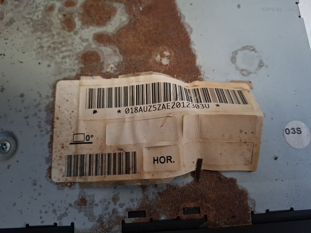 Audi A4 (8E B7) Cd tár 8E0035111D 4. kép