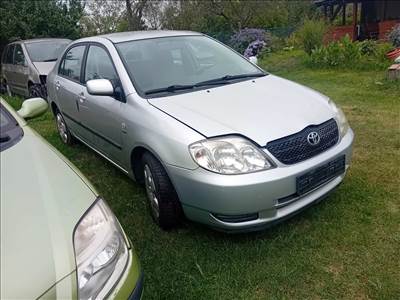 Toyota Corolla (E120/E130) bontott alkatrészei