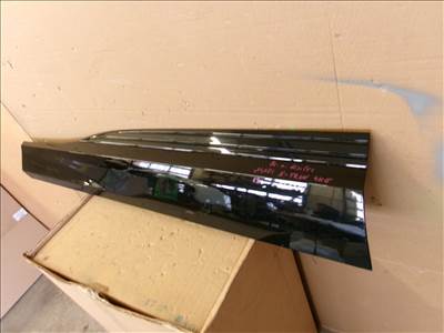 AUDI E-TRON 4KE bal első ajtó díszléc 2019- 4KE853059A