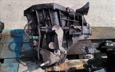 Nissan Qashqai (J10) Sebességváltó 6-sebességes 