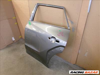 TOYOTA BZ4X bal hátsó ajtó 2022-
