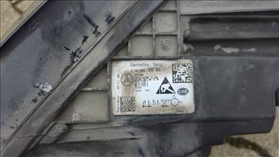 Mercedes Benz gle 2020 jobb első fényszóró eladó 