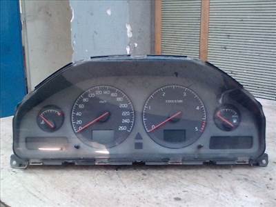 VOLVO S80 98.05.01-06.02.28 Kilóméteróra