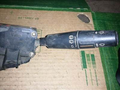 Peugeot 106 Jobb Kormánykapcsoló Ablaktörlő *91810*