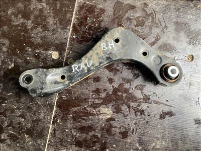 Toyota RAV4 (XA50) lengőkar 