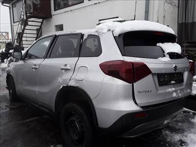 Suzuki Vitara (LY) 1.4 BOOSTERJET Bal hátsó lámpa 