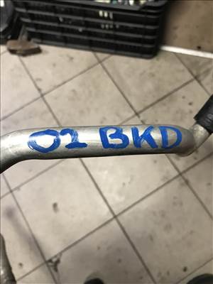 Volkswagen Golf V 2,0 PD BKD / klímacső 1k0820743ad