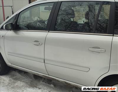 Opel Zafira B ezüst oldal ajtó + üveg Z176