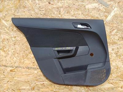Opel Astra H (2004-2009) Bal Hátsó Ajtókárpit 