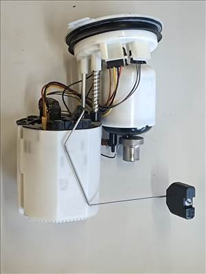 Audi A6 (C7 - 4G), A7 (C7 - 4G), S6 (C7 - 4G), S7 (C7 - 4G) elektromos üzemanyag pumpa  4g0919051