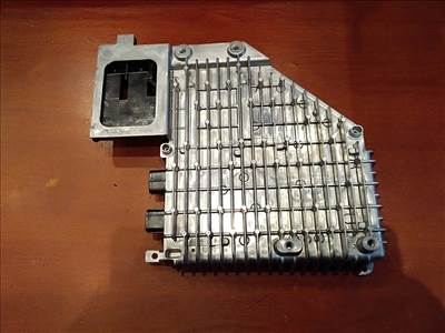 Mazda 6 kombi vezérlőegység (2012-től) GKK167Y60C