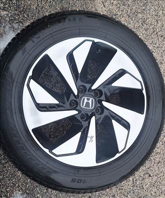  5x114.3 lyukosztású 18" használt (gyári felni) alufelni, 225/60 használt Yokohama téli gumi gumi 