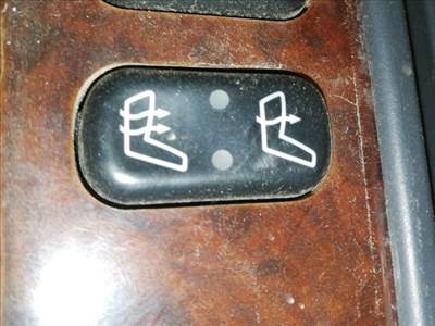 Mercedes E-osztály W210 Jobb első Ülésfűtés Kapcsoló *116815*