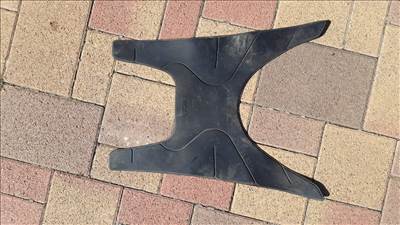 TGB F409 taposó gumi 