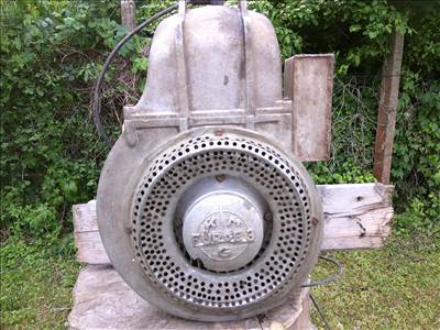 FŰRGE,RITKA MAGYAR ÁLLÓ STABILMOTOR KUPLUNGRÉSZ-KARBURÁTOR NÉLKŰL