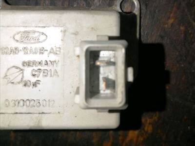 Ford Focus Mk1 Gyújtó Elektronika *100688* 98ab12a019ab