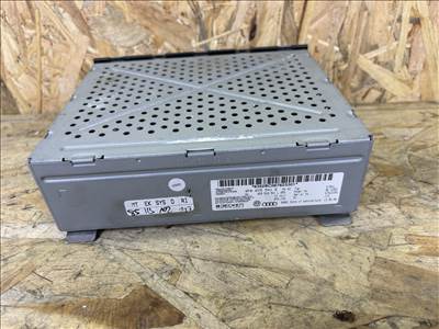 Audi A6 (C6 - 4F) erősítő  4f0035541l