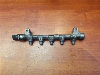 HYUNDAI i40 Közösnyomócső (Motorkód: D4FD)