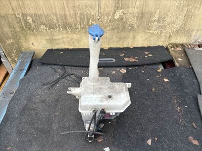 Kia Cee'd (ED) KIA CEED SW (ED) Ablakmosó Tartály 986101h000