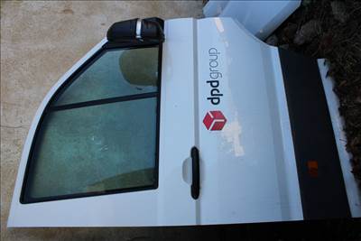 Volkswagen Crafter VW Crafter J. Első ajtó sérült