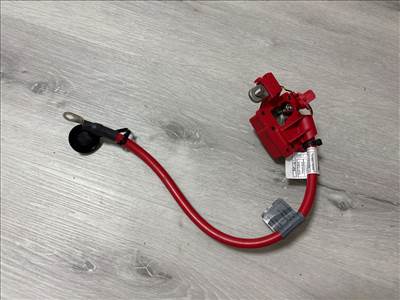 BMW 3 (E90) Pozitív Kábel