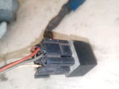 Peugeot 106 Hátsó Ablaktörlő Motor *122123*